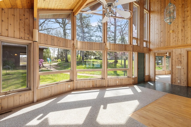 14427 Acorn Cove Trl, Battle Creek, MI 49017 - unfurnished sunroom featuring ceiling fan