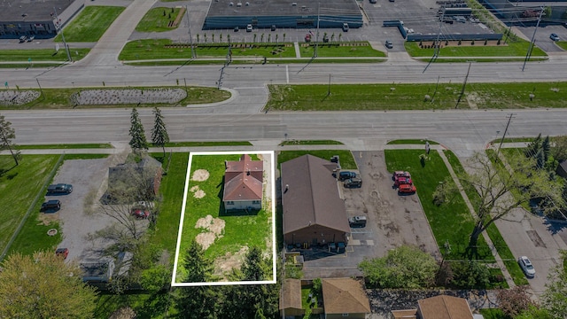 34641 Mound Rd, Sterling Heights, MI 48310 - aerial view of property and surrounding area featuring property parcel outlined