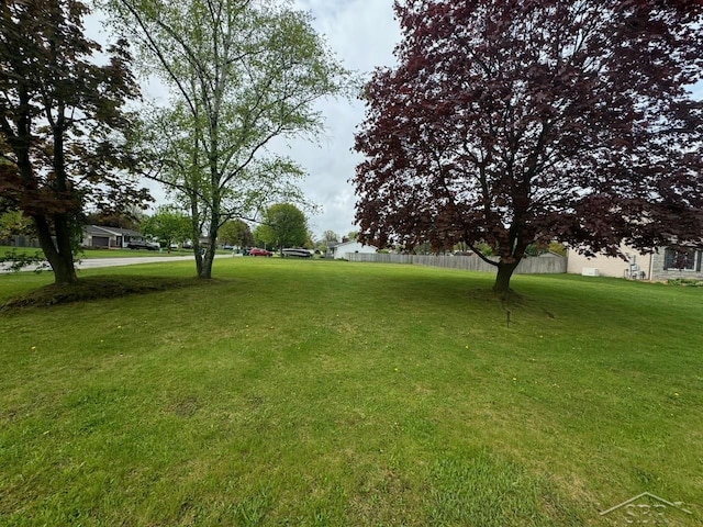 3425 Bramble Dr, Saginaw, MI 48603