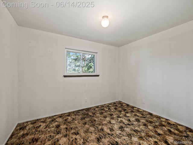 43667 Dequindre Rd, Troy, MI 48085 - unfurnished room featuring baseboards