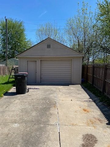 26620 Belleair St, Roseville, MI 48066 - photo 3
