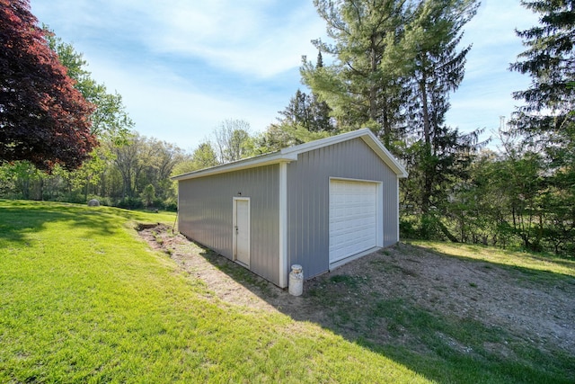 443 S Jackson St, Hanover, MI 49241 - view of detached garage