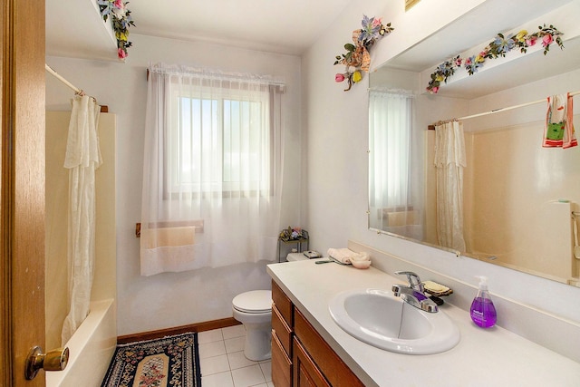 3480 S Vassar Rd, Burton, MI 48519 - bathroom with toilet, vanity, tile patterned floors, and shower / bath combo