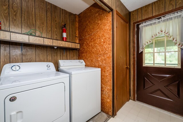 5575 Meadowbrook Rd, Eau Claire, MI 49111 - clothes washing area with separate washer and dryer
