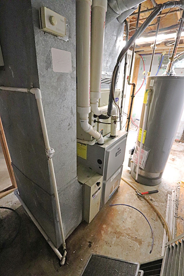 4003 Old Dominion Dr, West Bloomfield, MI 48323 - utilities featuring gas water heater