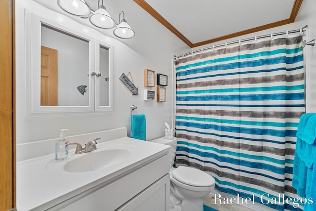 full bathroom with vanity, toilet, ornamental molding, and a shower with curtain
