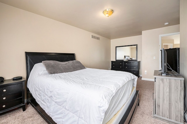 55796 Caesars Dr, Shelby Twp, MI 48315 - carpeted bedroom with baseboards