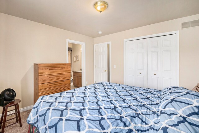 55796 Caesars Dr, Shelby Twp, MI 48315 - bedroom with carpet floors, baseboards, and a closet
