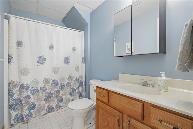 full bath with tile patterned flooring, toilet, vanity, and a shower with curtain
