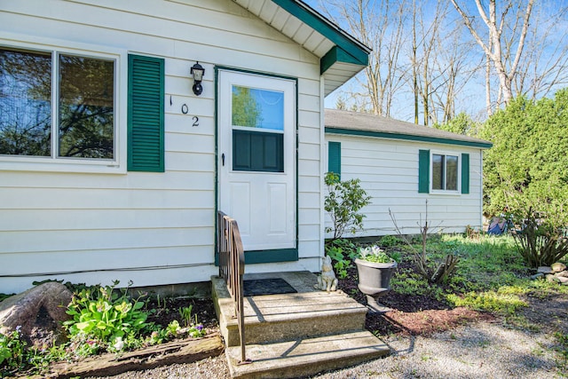 102 Franklin St, Holly, MI 48442 - view of entrance to property
