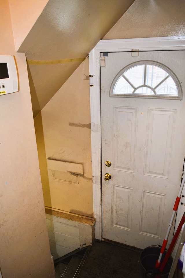 10039 Mark Twain St, Detroit, MI 48227 - view of doorway