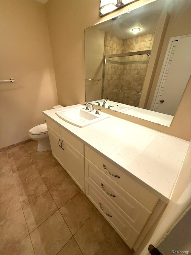 27915 Berrywood Ln Unit 72, Farmington Hills, MI 48334 - full bathroom with toilet, vanity, and tile patterned flooring