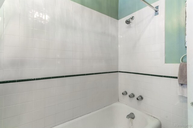 1735 Lincolnshire Dr, Detroit, MI 48203 - photo 30