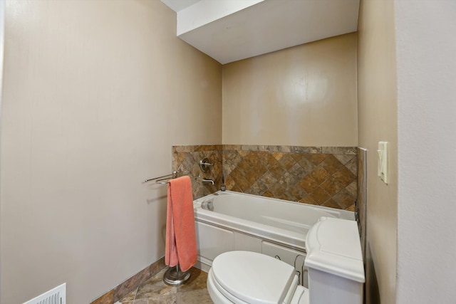 7039 Timberview Trl, West Bloomfield, MI 48322 - full bath with a bath, toilet, and baseboards