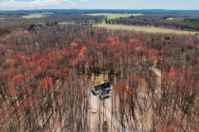 20651 E Trails End Trl, Interlochen, MI 49643