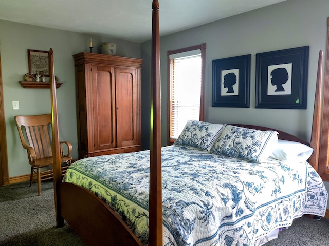 bedroom with carpet floors