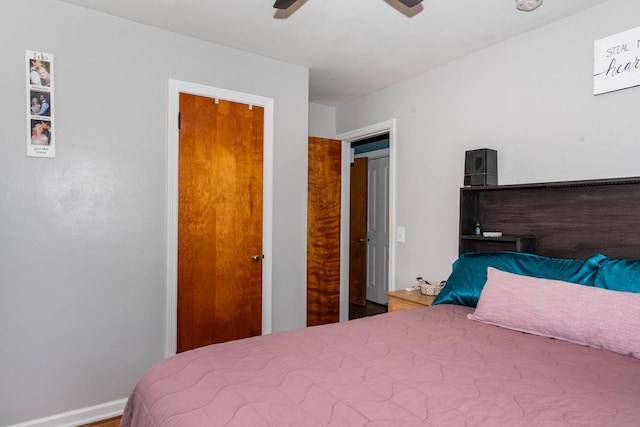 bedroom featuring a ceiling fan