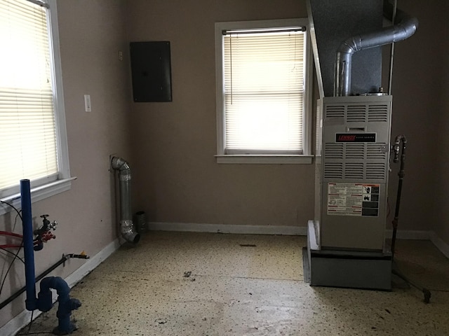 19595 Waldron St, Roseville, MI 48066 - utilities with electric panel