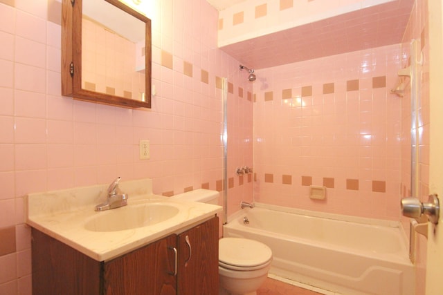 4521 Columbus St, Wayne, MI 48184 - full bathroom with tile walls, toilet, shower / tub combination, and vanity