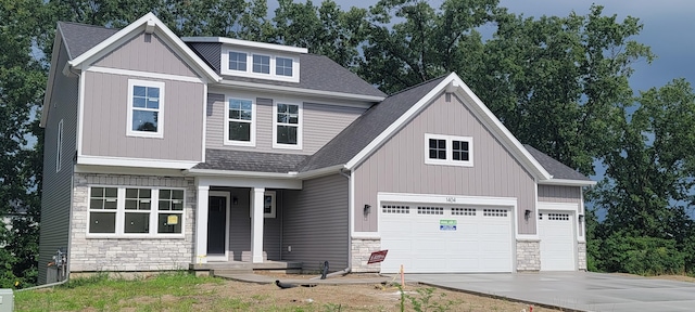 1404 Kimber Dr Unit 124, Lowell, MI 49331 - photo 2