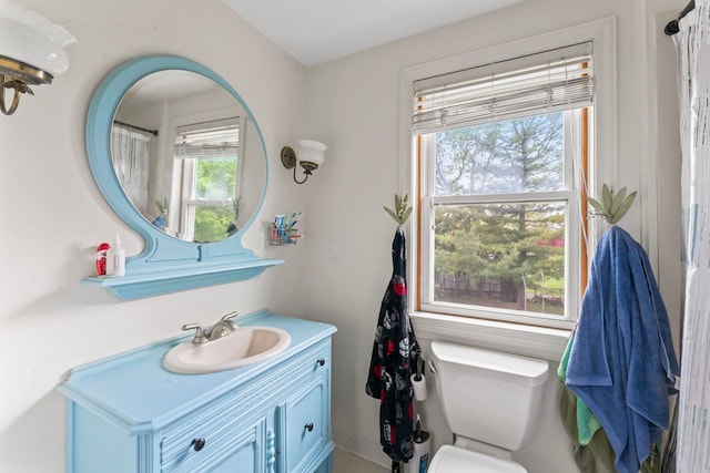 8277 Mccandlish Rd, Grand Blanc, MI 48439 - bathroom with vanity and toilet