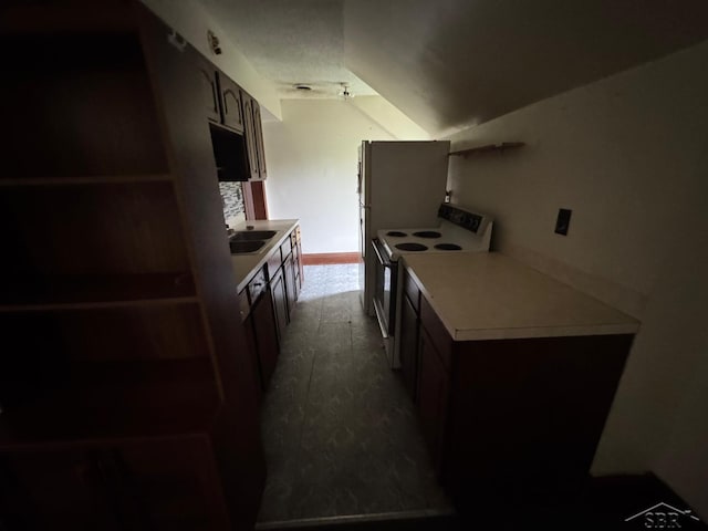435 E Maple St, Gladwin, MI 48624