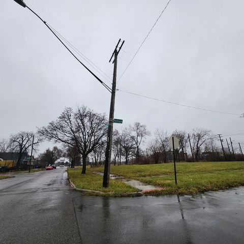5001 Wabash St, Detroit, MI 48208