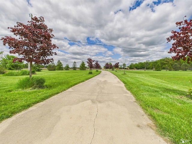 5015 Piehl Rd, Ottawa Lake, MI 49267 - view of concrete street