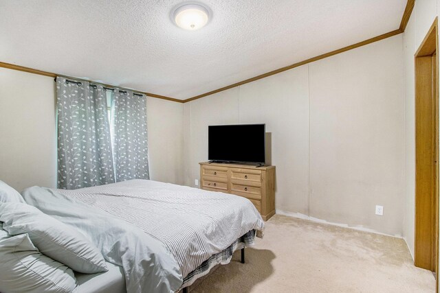 115 E X Y Ave, Vicksburg, MI 49097 - bedroom featuring crown molding, vaulted ceiling, light colored carpet, and a textured ceiling