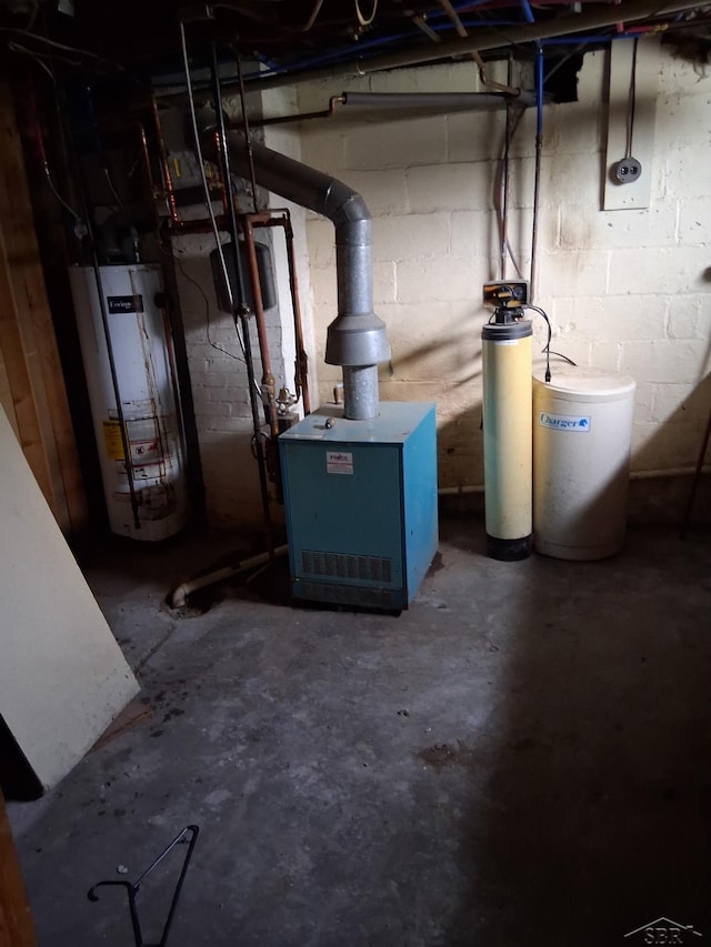 908 Lansing Ave, Jackson, MI 49202 - utilities with water heater