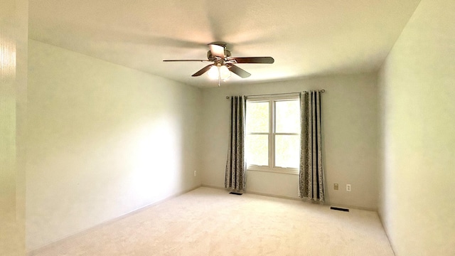 1300 Waterways Dr, Ann Arbor, MI 48108 - unfurnished room with carpet flooring and a ceiling fan