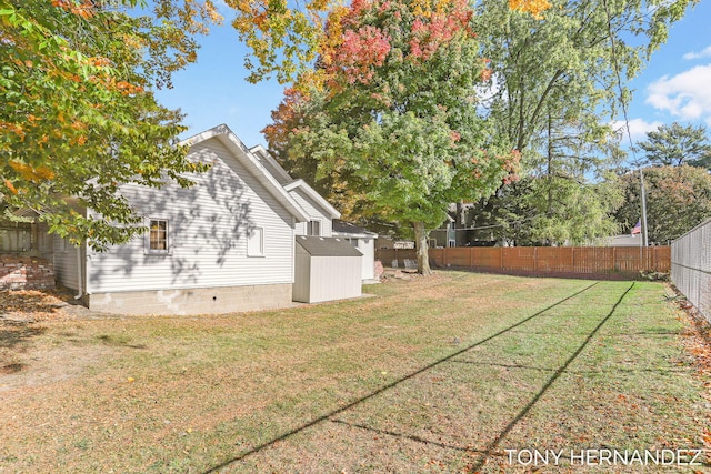 836 Phoenix St, South Haven, MI 49090 - view of yard with a storage unit and an outdoor structure