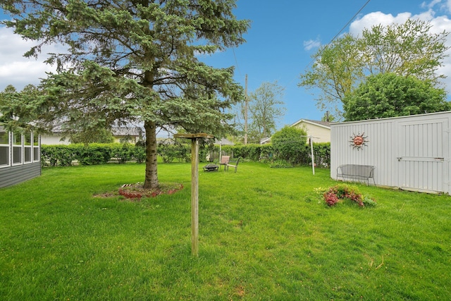1815 Cooley Ave, Ann Arbor, MI 48103 - view of green lawn
