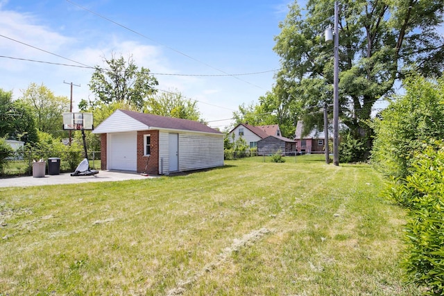 8105 Bramell, Redford, MI 48239 - view of yard with a garage and an outdoor structure