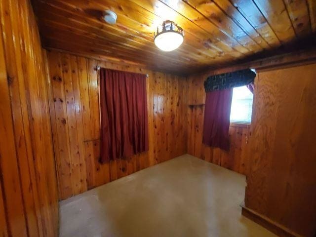 4045 Elbow Lake Rd, Prescott, MI 48756