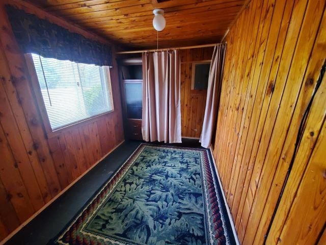 4045 Elbow Lake Rd, Prescott, MI 48756