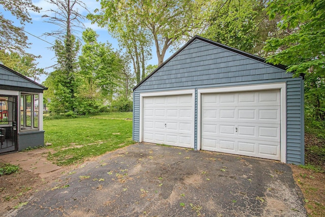 424 S Cass St, Berrien Springs, MI 49103 - view of detached garage
