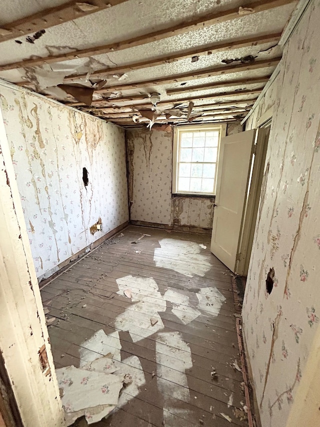 2317 Flushing Rd, Flint, MI 48504 - below grade area featuring wallpapered walls