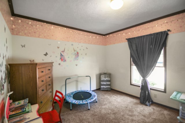 29878 Meadow Ln, Gibraltar, MI 48173 - bedroom featuring carpet floors, a textured ceiling, and lofted ceiling