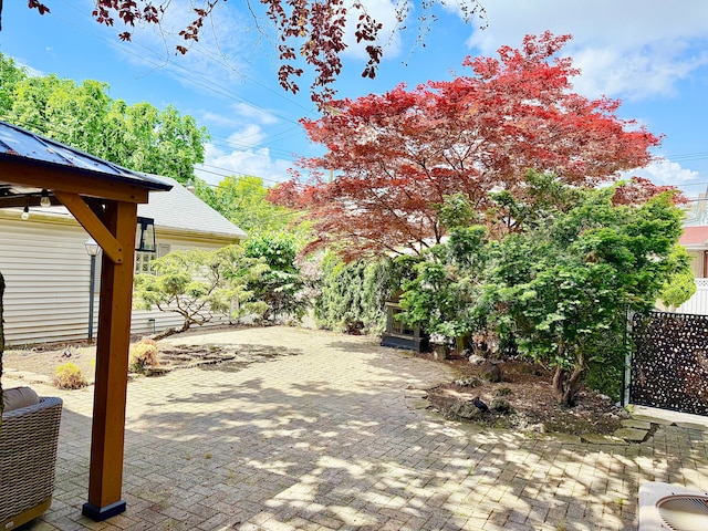 4775 Orchard Ave, Dearborn, MI 48126 - view of patio / terrace