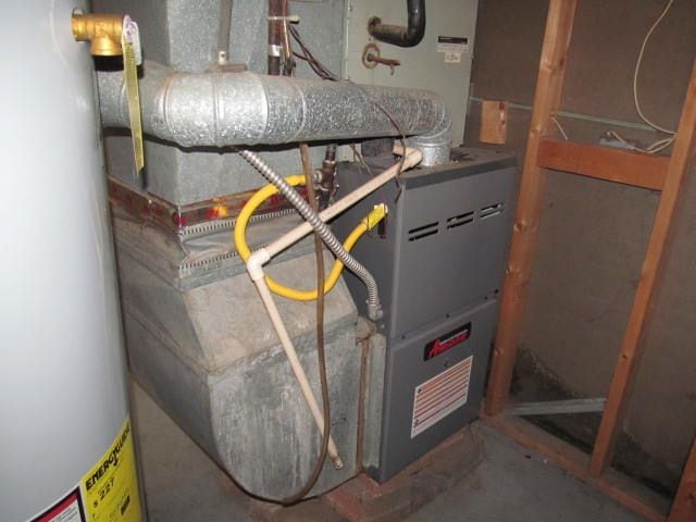 18478 Fox, Redford, MI 48240 - utilities featuring water heater and heating unit