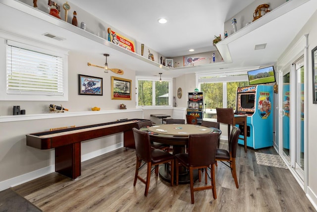 9510 Sparta Ave NW, Sparta, MI 49345 - dining area featuring wood finished floors, recessed lighting, and baseboards