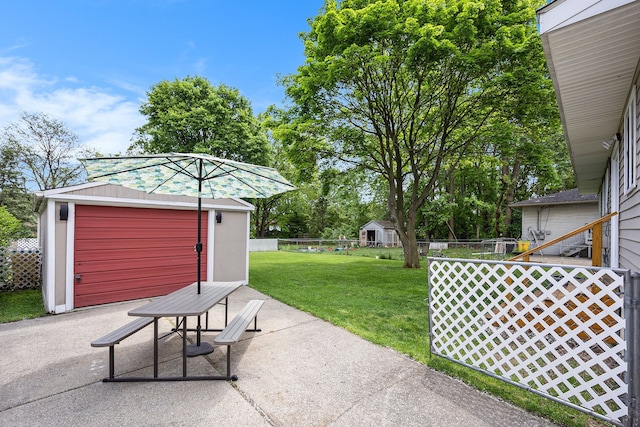 44080 Davis, Utica, MI 48317 - view of patio / terrace with an outdoor structure