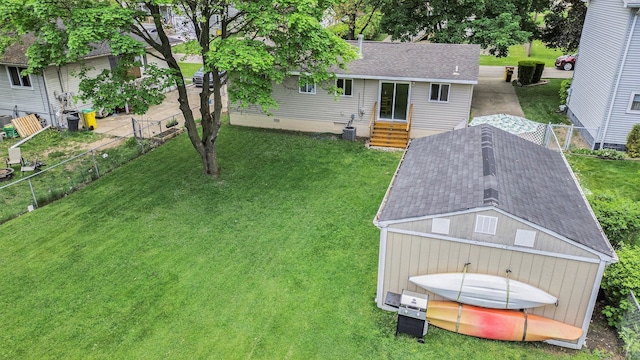 44080 Davis, Utica, MI 48317 - aerial view of property and surrounding area