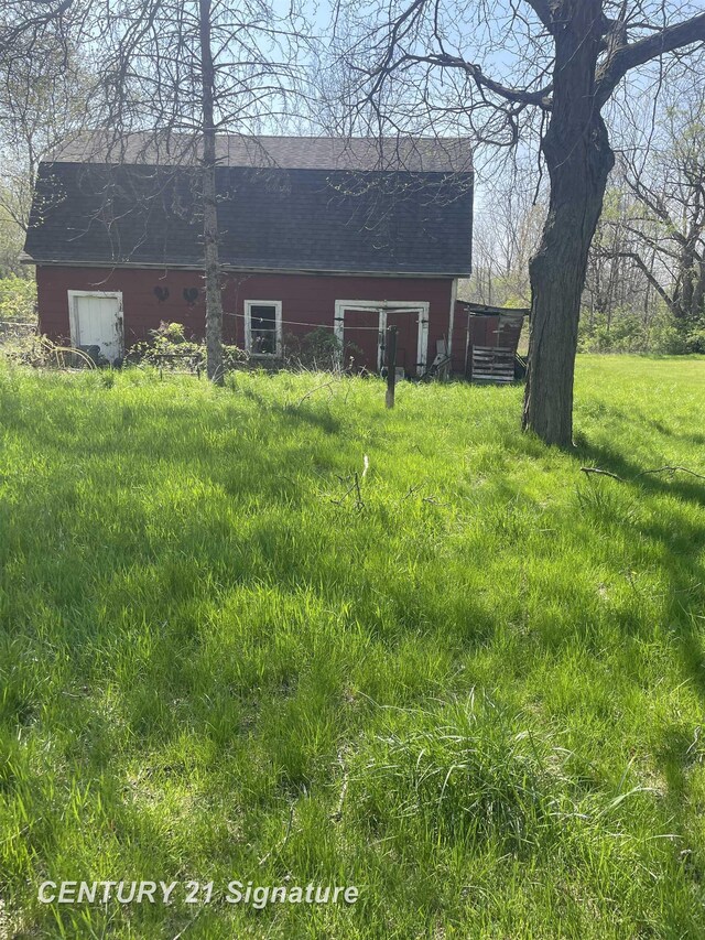 6173 N Mckinley Rd, Flushing, MI 48433 - photo 8
