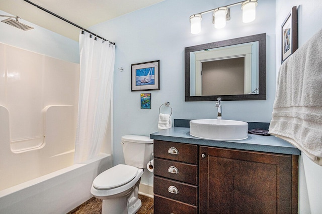 7251 E Beach Dr, South Haven, MI 49090 - full bathroom featuring vanity, toilet, and shower / tub combo with curtain