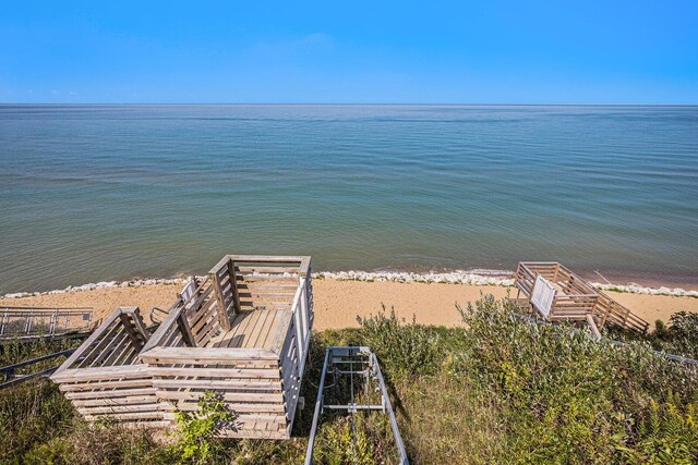 7251 E Beach Dr, South Haven, MI 49090 - water view featuring local beach