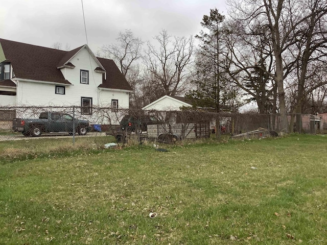 508 N Roosevelt Austin Ave, Saginaw, MI 48607 - view of yard