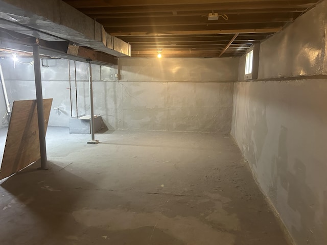 172 Goguac St W, Battle Creek, MI 49015 - view of unfinished below grade area