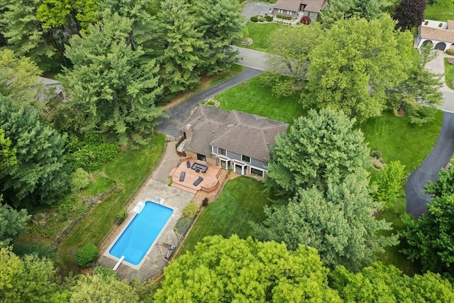6588 White Pines Dr, Brighton, MI 48116 - aerial view of property and surrounding area with a pool